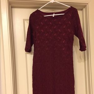 Maternity lace dress